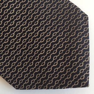 FINAL MARKDOWN Men’s Kenneth Cole NY Silk Necktie